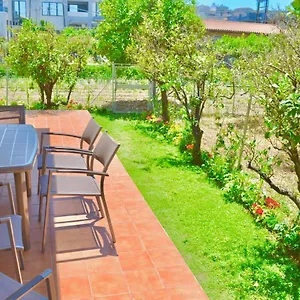 Apartment Giorgos Large Size -family Friendly With Free Parking And Yard Views