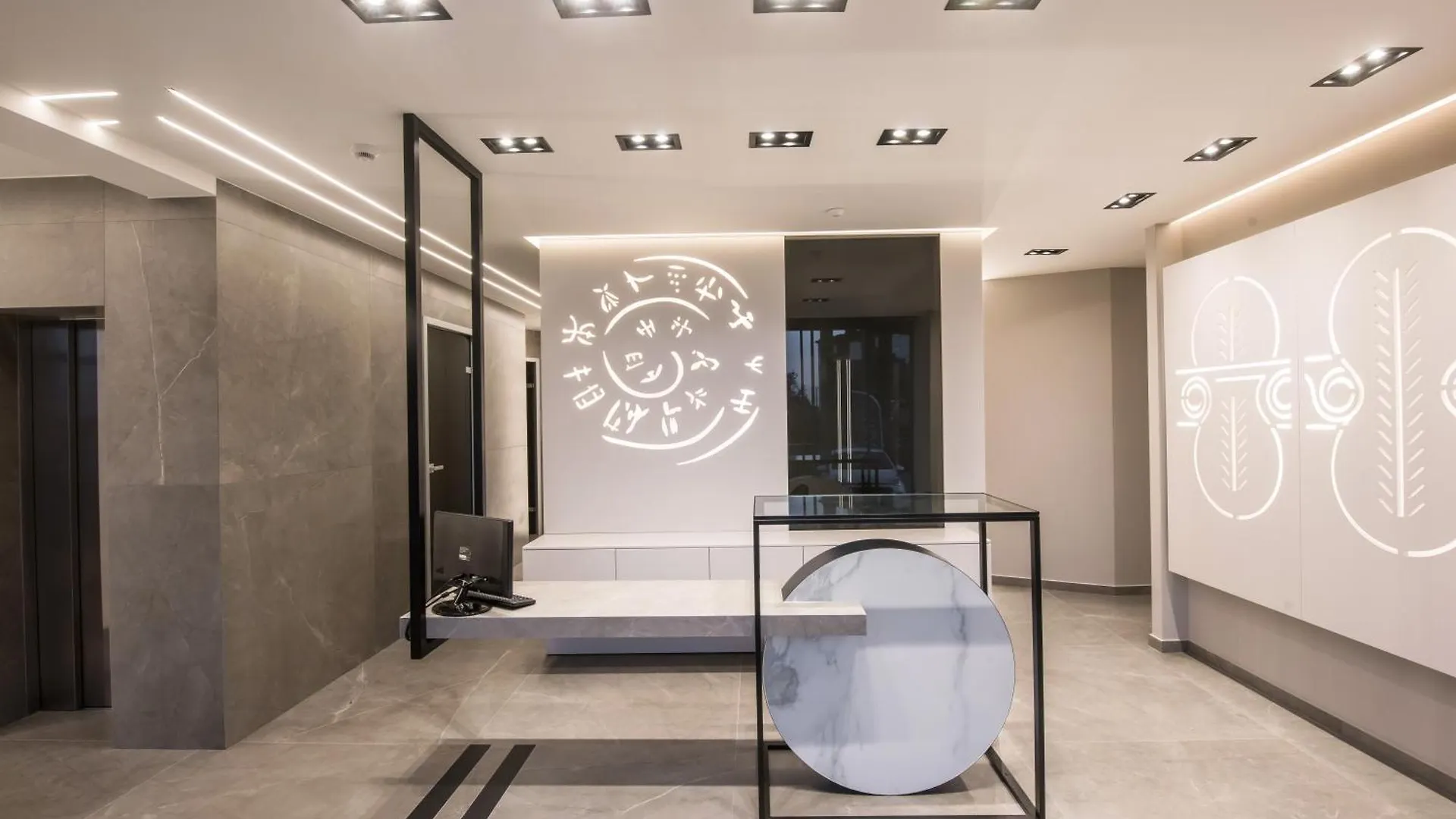 Lavris City Suites Heraklion  3*, Heraklion (Crete)